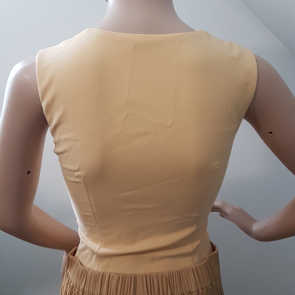 Zara Women's Sleeveless w/ Metal Detail Bodysuit Butter Yellow Sz XS NWT - Picture 4 of 13